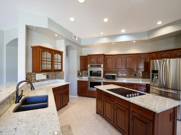 1334 E VOLTAIRE Avenue, Phoenix, AZ 85022