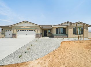 Newport Plan, Ocotilla Ranch, Apple Valley, CA 92307