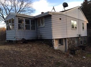160 Main St, Oxford, MA 01540