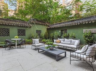 125 E 65th St #TOWNHOUSE, New York, NY 10065