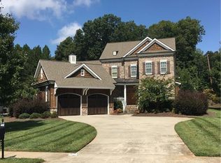 6071 Old Orchard Rd, Kernersville, NC 27284