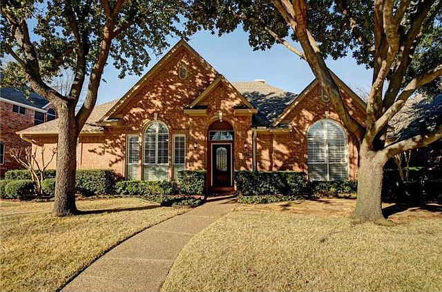 1st image of 137 Pecan Hollow Dr
