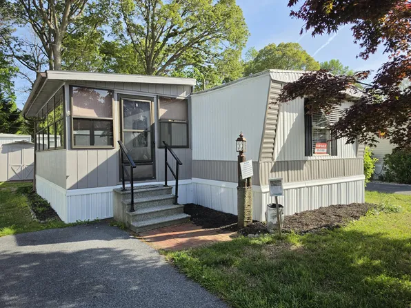 19961 Center Ave #D81, Rehoboth Beach, DE 19971