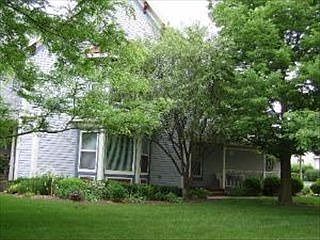 3rd image of 804 Regina Ct