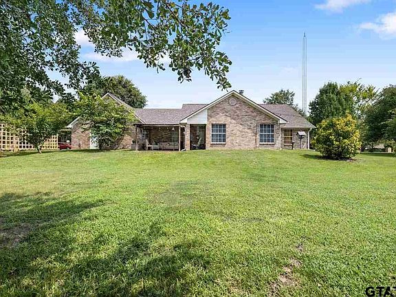 4th image of 12664 Lake Pines Dr