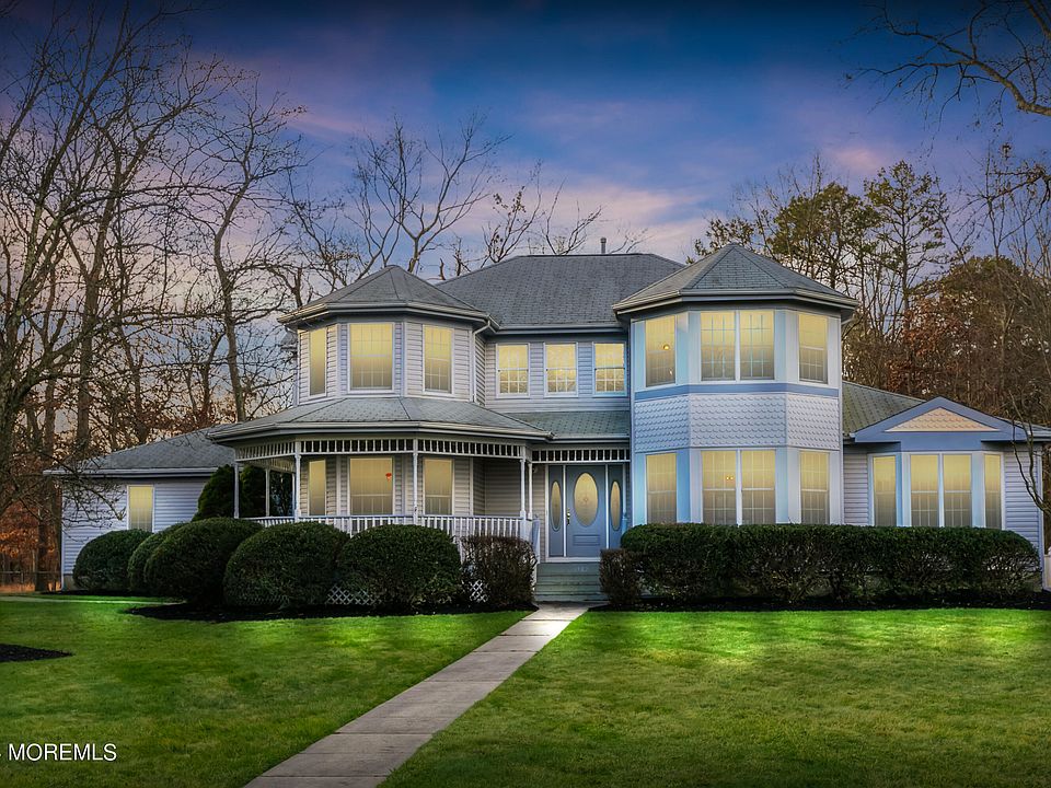 1st image of 1982 Leonard Drive