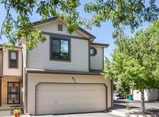 821 S Joplin Cir, Aurora, CO 80017