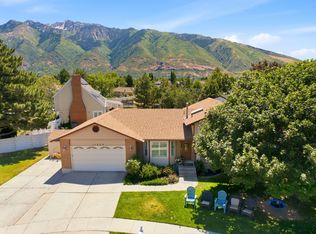 11209 S Christopher Cir, Sandy, UT 84092