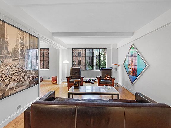 2nd image of 314 41st St APT 702B