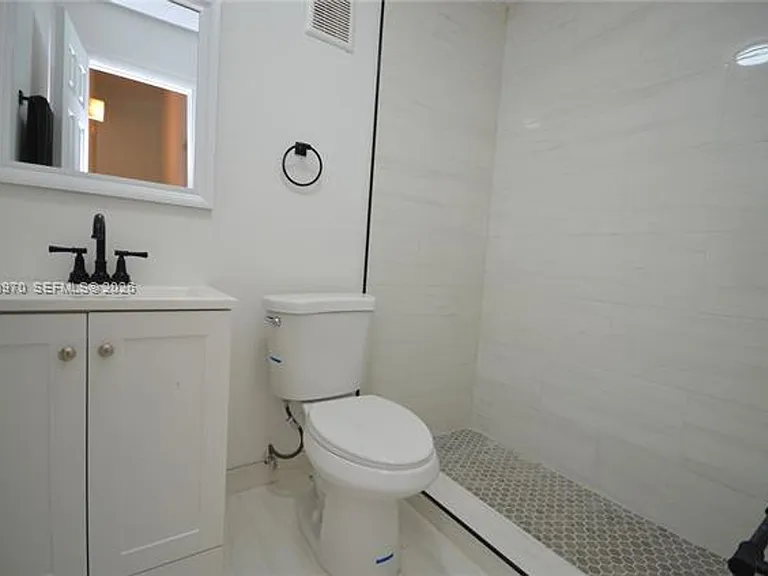 18954 NW 67th Pl #Townhouse 18954 — Photo 13