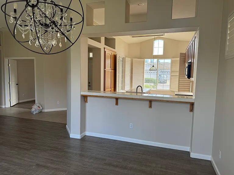 2591 Frontier Ln — Photo 5