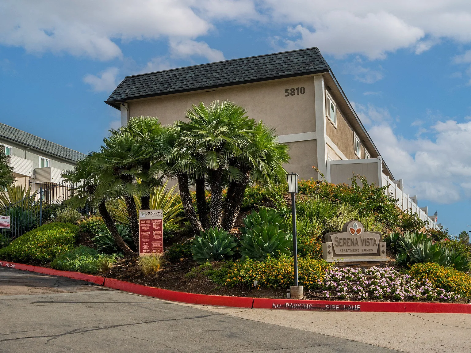Serena Vista Apartment Homes — Photo 2
