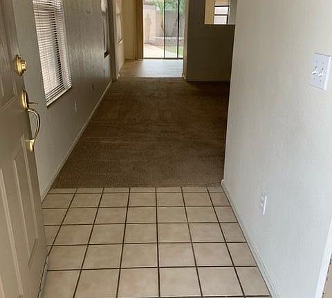4th image of 663 E Flintlock Pl
