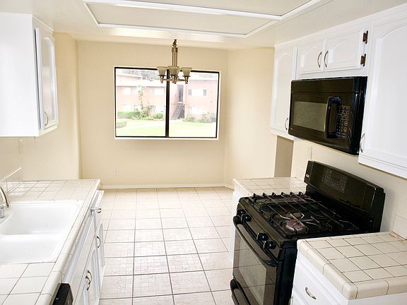 3rd image of 1530 261st St