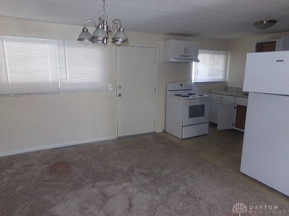 5th image of 3617 Waterbury Dr