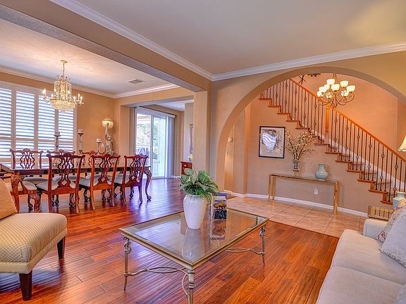 3rd image of 4021 Bothwell Cir
