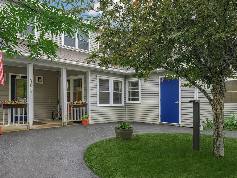 70 Hadley Lake Rd — Photo 8