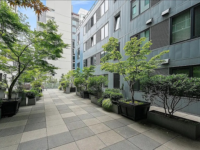 76 Cedar St #501 — Photo 15