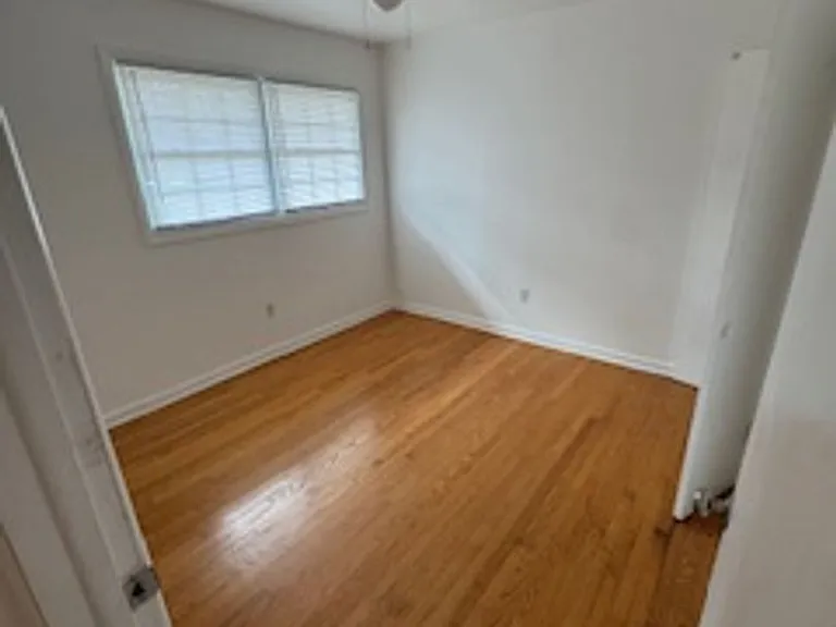 700 Skyline Cir — Photo 14