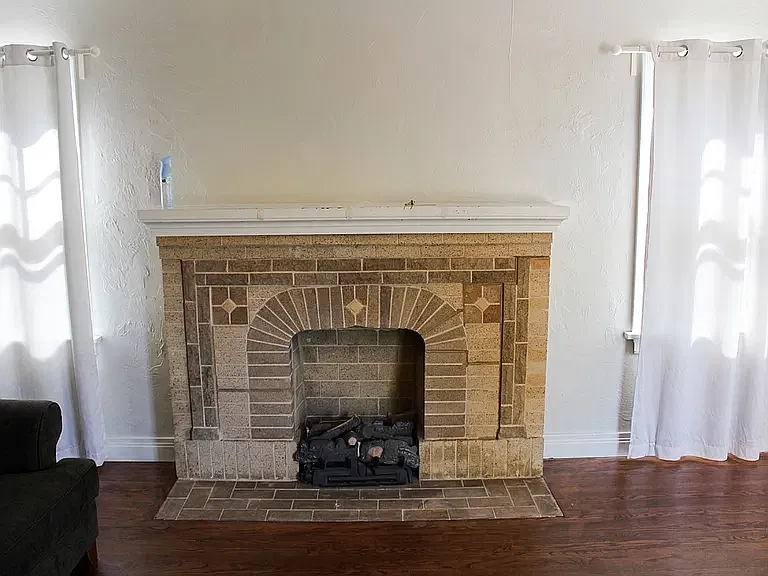 3 bed, 1426 sqft, $1,800 — Photo 2