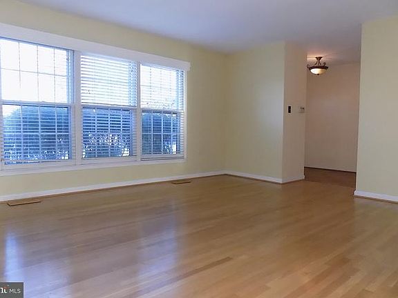 3rd image of 4603 Gramlee Cir
