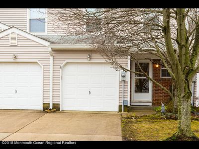 8 Redwood Dr, Eatontown, NJ, 07724