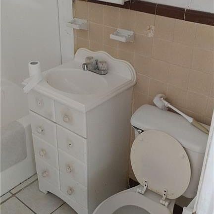 5th image of 4811 Casper Dr