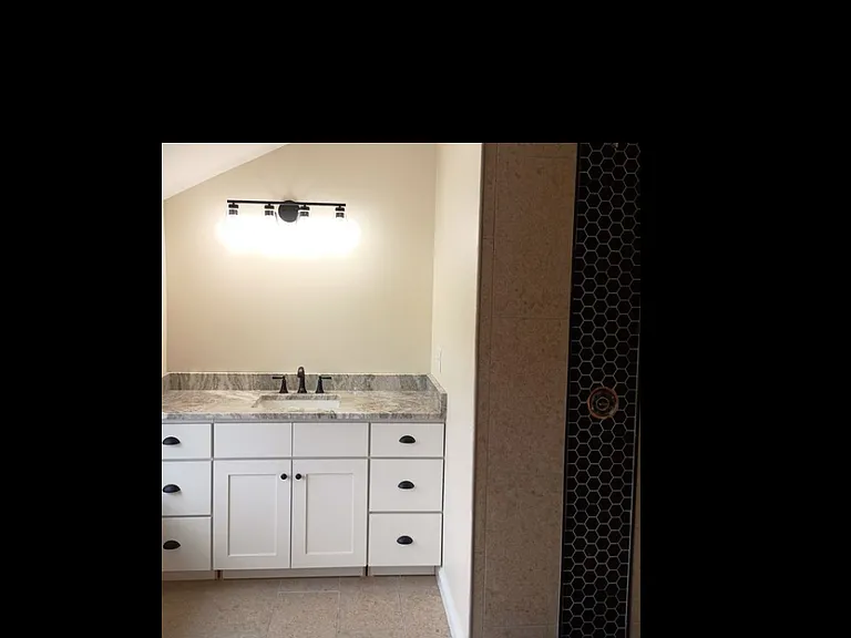 196 Castle Rd #2 — Photo 14