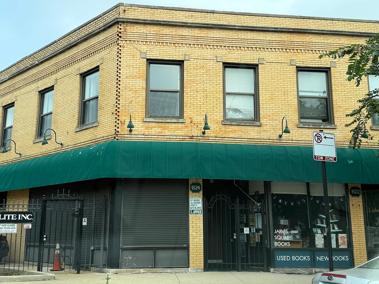 1 bed, 700 sqft, $1,750 — Photo 1