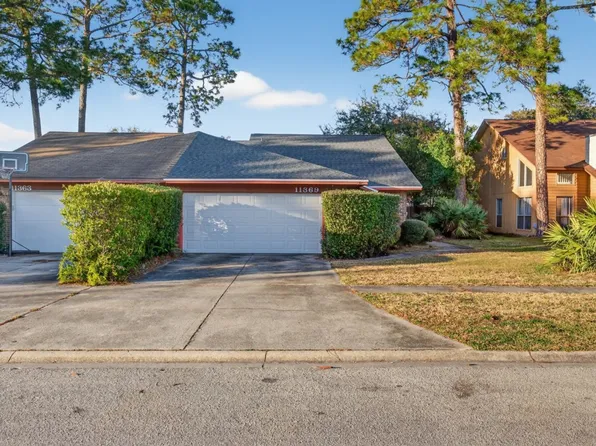 11369 Fort Caroline Lakes Dr S, Jacksonville, FL 32225