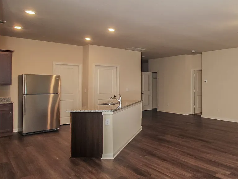 108 Innis Brook Cir — Photo 8