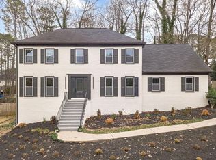 380 Cardigan Cir SW, Lilburn, GA 30047