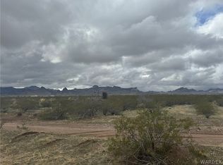 1790 S Laguna Rd, Golden Valley, AZ 86413