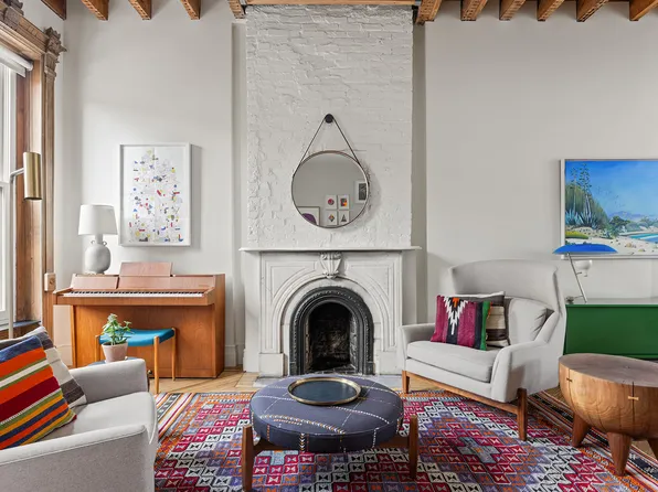 369 6th Street image 1 of 19