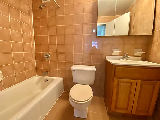 Rented by J PRESTON AND ASSOCIATES INC | media 10