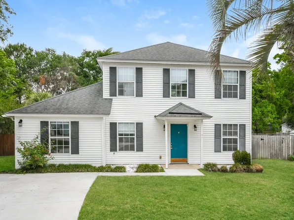 2054 Willowdale Ct, Mount Pleasant, SC 29466