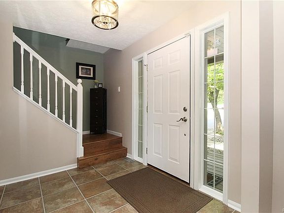 4th image of 7707 Briarwood Cir