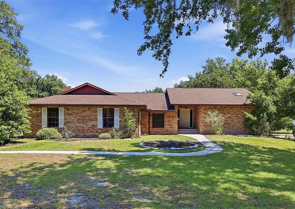1st image of 3021 Pinewood Ct