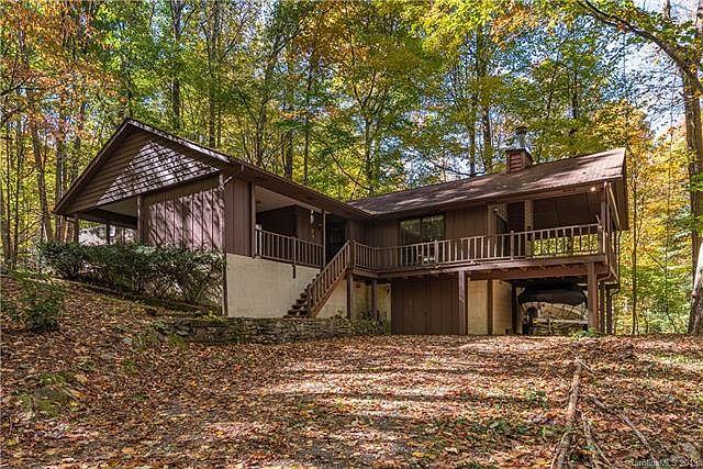 1st image of 194 Hickory Dr