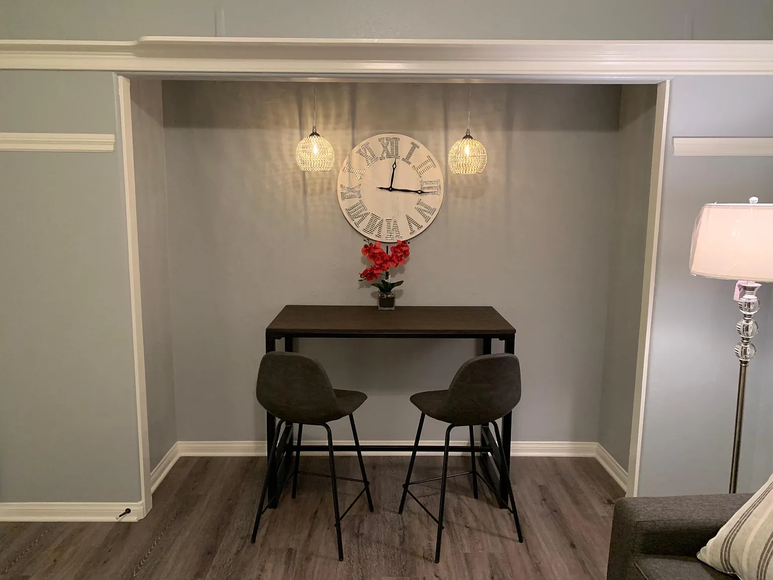 6890 Mimosa Dr — Photo 4