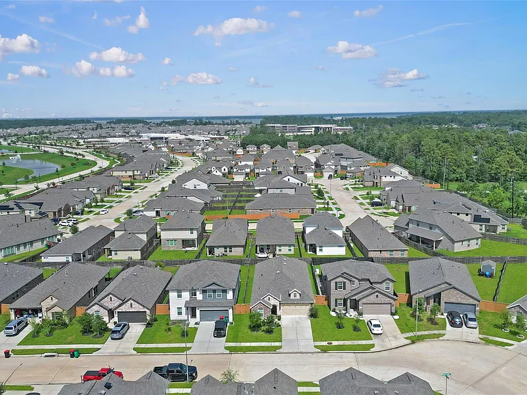 15014 Wiltshire Castle Ln — Photo 15