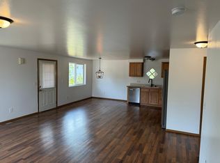 109 3rd St NE, Yelm, WA 98597