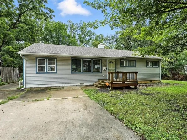 7607 E 113th St, Kansas City, MO 64134