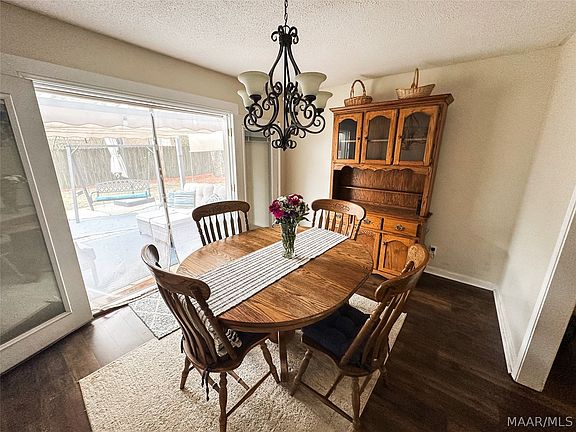 4th image of 6118 Margo Pl