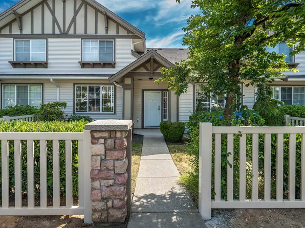 15868 85th Ave #49, Surrey, BC V4N 0Y9