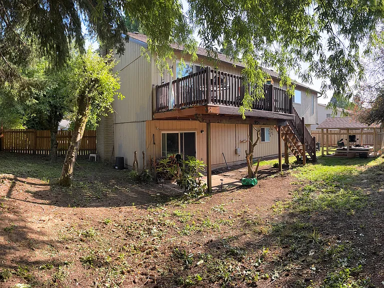 4627 SE Rhodesa St — Photo 14