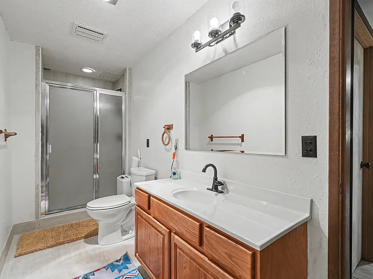 23340 Lake Wenatchee Hwy — Photo 19