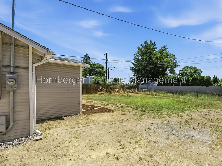 1111 W Central Ave — Photo 24