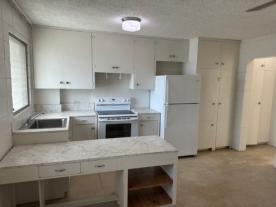 1st image of 3518B Waialae Ave #B-1
