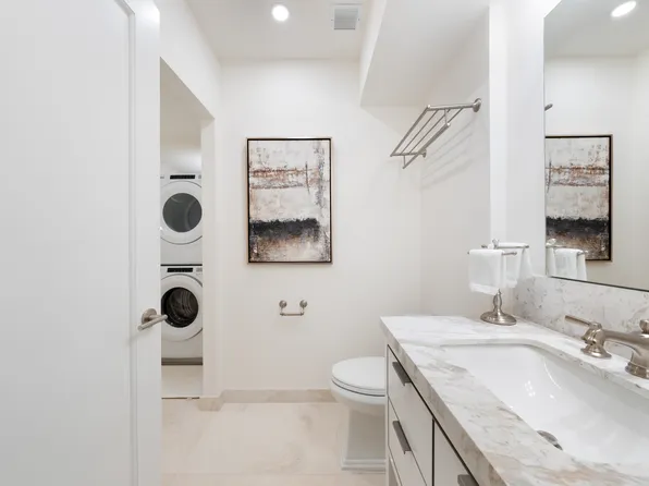 160 Central Park South image 10 of 20